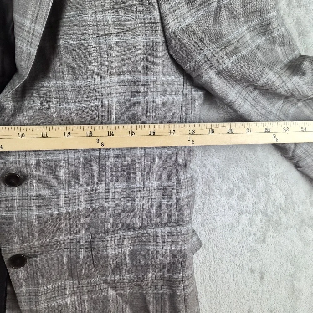 Boss Hugo Boss 36S Gray Plaid Wool Blazer Guabello Super 130s Sport Coat NEW